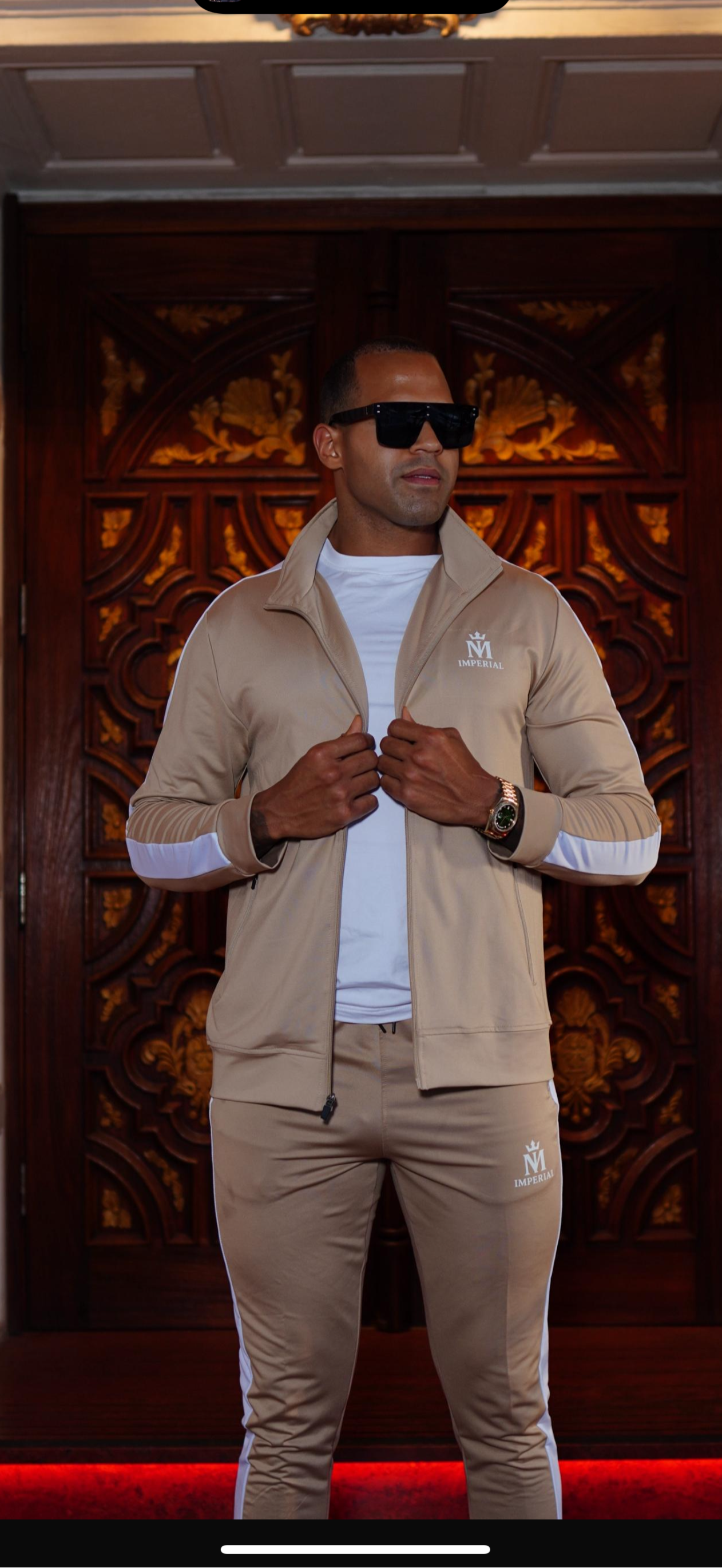 GOLD SET ( COMING SOON)