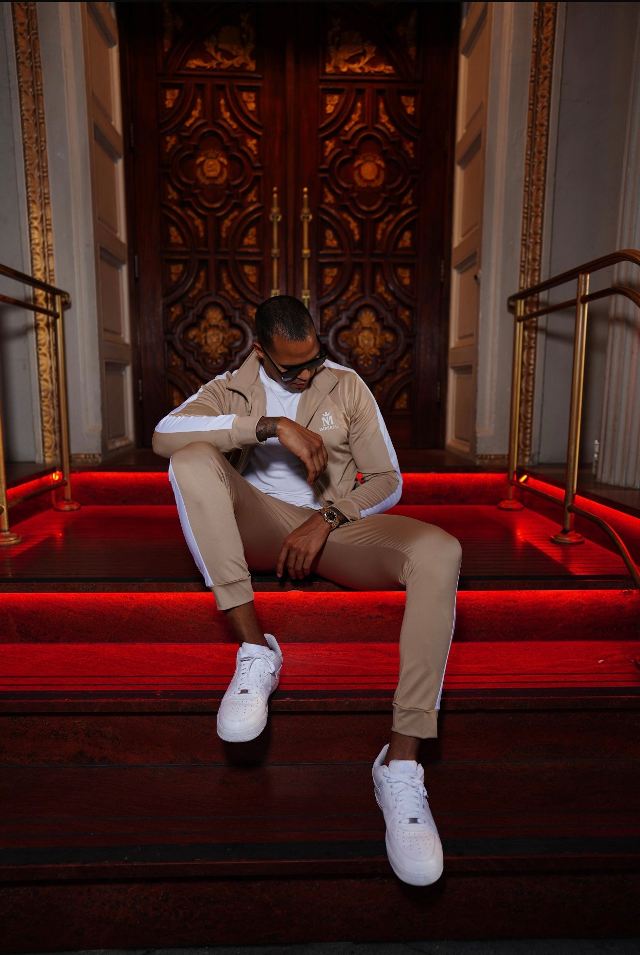 GOLD SET ( COMING SOON)